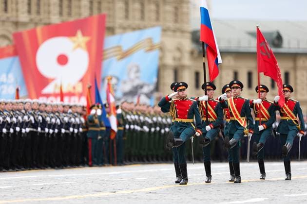 Russia WWII Victory Day Parade 9160957 09.05.2026 Russian servicemen take part in a military parade on Victory Day, marking the 81st anniversary of the victory over Nazi Germany in World War Two, in Red Square, in Moscow, Russia. Alexander Shcherbak Sputnik Moscow Russia  Copyright: xAlexanderxShcherbakx