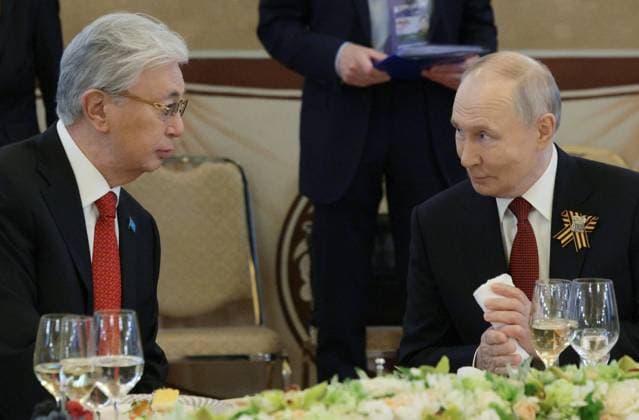 Russia WWII Victory Day Foreign Delegations Reception 9160971 09.05.2026 Russian President Vladimir Putin and Kazakh President Kassym-Jomart Tokayev attend a reception for heads of foreign delegations, held on Victory Day marking the 81st anniversary of the victory over Nazi Germany in World War Two, at the Kremlin in Moscow, Russia. Gavriil Grigorov Sputnik Moscow Russia  Copyright: xGavriilxGrigorovx