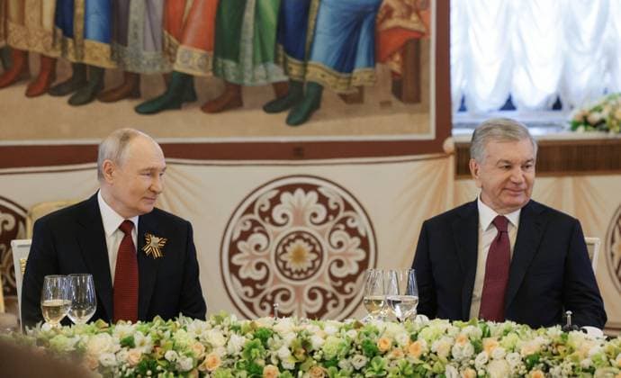 Russia WWII Victory Day Foreign Delegations Reception 9160995 09.05.2026 Russian President Vladimir Putin and Uzbek President Shavkat Mirziyoyev attend a reception for heads of foreign delegations, held on Victory Day marking the 81st anniversary of the victory over Nazi Germany in World War Two, at the Kremlin in Moscow, Russia. Gavriil Grigorov Sputnik Moscow Russia  Copyright: xGavriilxGrigorovx