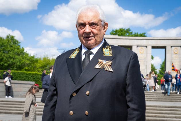 Russia, Ambassador, Sergej Netschajew, rally Berlin, 9 May, Victory Day, Russia, Ambassador, Sergej Netschajew, rally, Straße des 17 Juni, Memorial Berlin Berlin GER