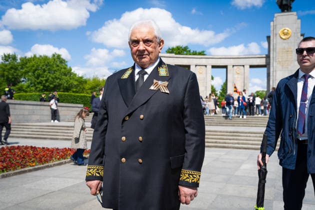 Russia, Ambassador, Sergej Netschajew, rally Berlin, 9 May, Victory Day, Russia, Ambassador, Sergej Netschajew, rally, Straße des 17 Juni, Memorial Berlin Berlin GER