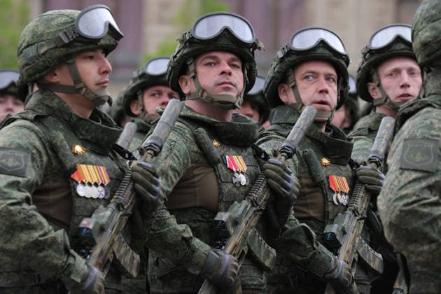 Russia WWII Victory Day Parade 9161134 09.05.2026 Russian servicemen march in columns during a military parade on Victory Day, marking the 81st anniversary of the victory over Nazi Germany in World War Two, in Red Square, in Moscow, Russia. Pavel Byrkin Sputnik Moscow Russia  Copyright: xPavelxByrkinx