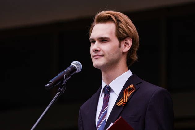 RUSSIA, MOSCOW - MAY 9, 2026: Actor Ivan Seredkin performs during a concert titled The Path to Victory on Tverskoi Boulevard on Victory Day Moscow Russia  - ZUMAt113 20260509_zaa_t113_779 Copyright: xYevgenyxMessmanx