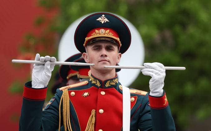 Russia WWII Victory Day Parade 9161359 09.05.2026 Members of a military band perform during a military parade on Victory Day, marking the 81st anniversary of the victory over Nazi Germany in World War Two, in Red Square, in Moscow, Russia. Alexander Kazakov Sputnik Moscow Russia  Copyright: xAlexanderxKazakovx