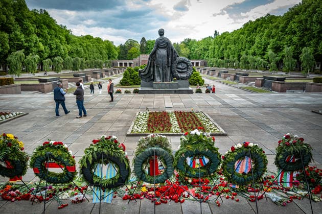 Berlin Pankow OT Schönholz Soviet Russian memorial Schönholz in the Schönholzer Heide on 09 May 2026, Day of Liberation Surrender 09 05 2026 Berlin