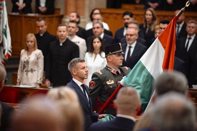 Lawmakers attend the inaugural session of the Hungarian Parliament BUDAPEST, HUNGARY - MAY 9: Peter Magyar is sworn into the parliament as the new Prime Minister of Hungary under the TISZA party, during today s inaugural session of the Hungarian Parliament, in Budapest, Hungary on 9 May 2026. Magyar Peter’s center-right Tisza party secured a decisive victory in the April 12 elections, winning 141 of the 199 parliamentary seats. Robert Nemeti Anadolu Budapest Hungary. Editorial use only. Please get in touch for any other usage.  Copyright: x2026xAnadoluxRobertxNemetix