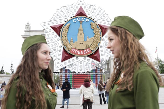 RUSSIA, MOSCOW - MAY 9, 2026: Performers are seen during Victory Day celebrations at VDNKh Moscow Russia  - ZUMAt113 20260509_zaa_t113_1274 Copyright: xMikhailxSinitsynx