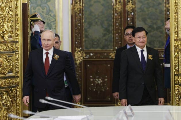 RUSSIA, MOSCOW - MAY 9, 2026: Russia s President Vladimir Putin and Laos President Thongloun Sisoulith (L-R front) ahead of their bilateral meeting at the Moscow Kremlin Moscow Russia  - ZUMAt113 20260509_zaa_t113_1345 Copyright: xGavriilxGrigorovx