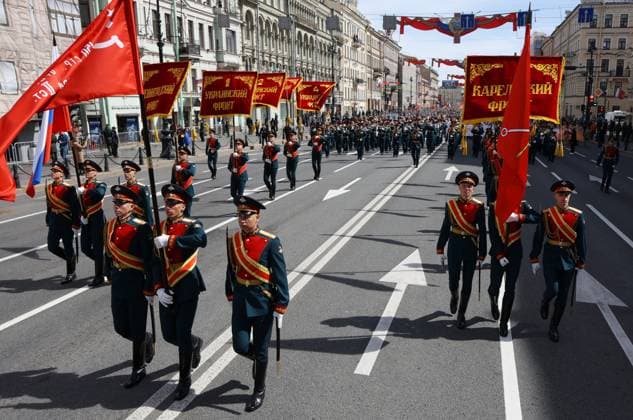Russia Regions WWII Victory Day Parade 9161655 09.05.2026 Russian honour guards march in columns during a military parade on Victory Day, marking the 81st anniversary of the victory over Nazi Germany in World War Two, in St. Petersburg, Russia. Artem Pryahin Sputnik St. Petersburg Russia  Copyright: xArtemxPryahinx