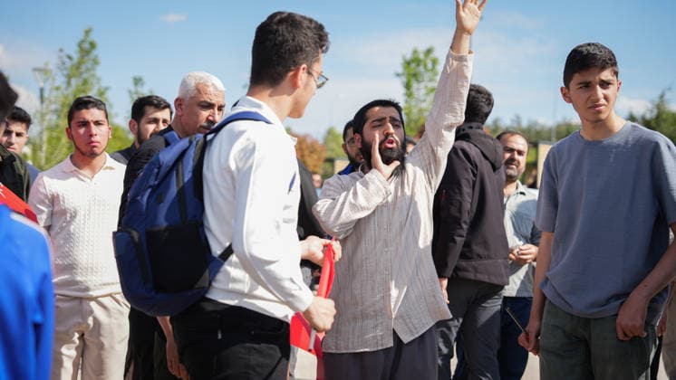 Protests Over Manifest Band Performance in Gaziantep Hundreds of demonstrators take part in a protest organized by 45 non-governmental organizations against a scheduled performance by the girl group Manifest. The demonstration, which saw some scuffles with security forces, was held to oppose the event on the grounds of preserving local conservative values and preventing social tension in Gaziantep, Turkey on May 09, 2026. Gaziantep Turkey Copyright: xMohammadxBashirxAldaherx
