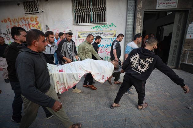 One person was killed in an Israeli airstrike on the Jabalia Refugee Camp in Gaza GAZA CITY, GAZA, PALESTINE - MAY 09: (EDITORS NOTE: Image depicts death) The dead body of the Palestinian who died in the Israeli army s airstrike on the Jabalia Refugee Camp, which violated the ceasefire, is being taken to Shifa Hospital for burial in Gaza City, Gaza, Palestine on May 09, 2026. There were also injuries in the Israeli army s attacks on the Gaza Strip despite the ceasefire. Hamza Z. H. Qraiqea Anadolu Gaza City Gaza. Editorial use only. Please get in touch for any other usage.  Copyright: x2026xAnadoluxHamzaxZ.xH.xQraiqeax