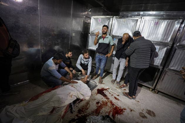 One person was killed in an Israeli airstrike on the Jabalia Refugee Camp in Gaza GAZA CITY, GAZA, PALESTINE - MAY 09: (EDITORS NOTE: Image depicts death) Relatives of the Palestinian man mourn as his body is brought to Al-Shifa Hospital following an Israeli military attack on the Jabalia Refugee Camp, which violated the ceasefire, in Gaza City, Gaza, Palestine on May 09, 2026. There were also injuries in the Israeli army s attacks on the Gaza Strip despite the ceasefire. Hamza Z. H. Qraiqea Anadolu Gaza City Gaza. Editorial use only. Please get in touch for any other usage.  Copyright: x2026xAnadoluxHamzaxZ.xH.xQraiqeax