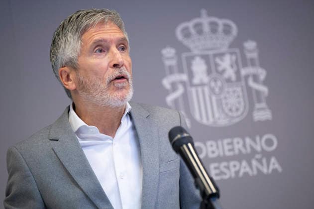 Monica Garcia And Grande-marlaska Update Information On Hantavirus Outbreak in Madrid - 09 May 2026 Fernando Grande-Marlaska attends a press conference at the headquarters of the Ministry of Health to report on the ship MV Hondius and the hantavirus outbreak. Madrid Spain Copyright: xAtilanoxGarciax xSOPAxImagesx photos17969