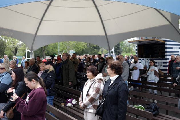 Europe Day in Odessa - 09 May 2026 Visitors to the Europe Day event at the Taras Shevchenko Central Park of Culture and Leisure observe a moment of silence in honor of those killed in the Russian-Ukrainian War. On May 9, Ukraine and the European Union celebrate Europe Day—a holiday symbolizing the unity of nations around shared democratic values, human rights, the rule of law, and peace. In Ukraine, this holiday was introduced in 2003 by presidential decree. Back then, it was celebrated on the third Saturday of May, emphasizing the country s commitment to rapprochement with the EU. However, in 2023, the date was officially changed and synchronized with the pan-European date of May 9. The corresponding decree was signed by Volodymyr Zelensky Copyright: xViacheslavxOnyshchenkox xSOPAxImagesx Vonyshchenko(3)