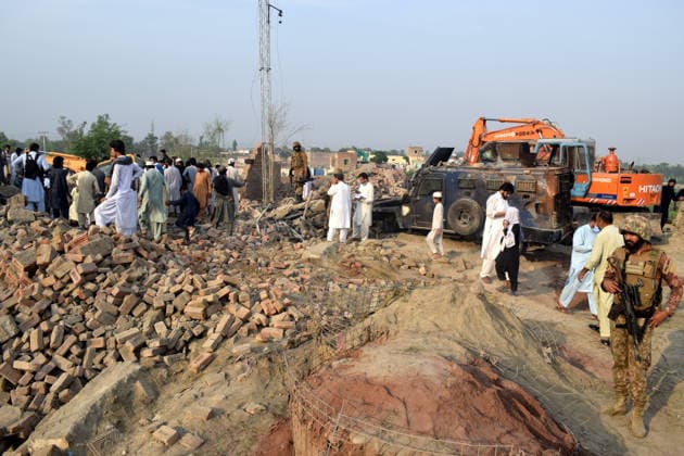 Several killed in car bomb attack at police post in Pakistan BANNU, PAKISTAN, MAY, 10: Pakistani security officials inspect the scene of an overnight car bomb attack at a police post in Bannu, Pakistan, on May 10, 2026. According to police officials, at least 12 police personnel were killed and several others injured after an explosives-laden vehicle struck the checkpoint, followed by an exchange of fire with militants in the northwestern Bannu district bordering Afghanistan. Hussain Ali Anadolu Bannu Pakistan. Editorial use only. Please get in touch for any other usage.  Copyright: x2026xAnadoluxHussainxAlix