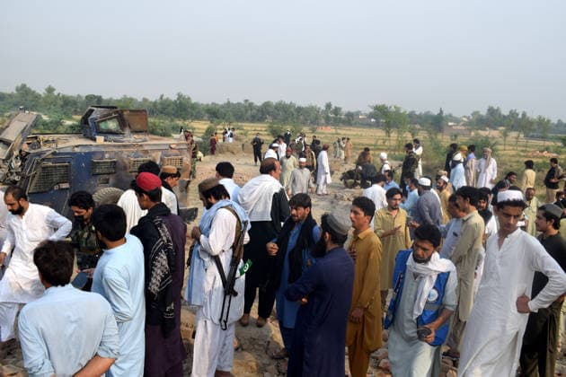 Several killed in car bomb attack at police post in Pakistan BANNU, PAKISTAN, MAY, 10: Pakistani security officials inspect the scene of an overnight car bomb attack at a police post in Bannu, Pakistan, on May 10, 2026. According to police officials, at least 12 police personnel were killed and several others injured after an explosives-laden vehicle struck the checkpoint, followed by an exchange of fire with militants in the northwestern Bannu district bordering Afghanistan. Hussain Ali Anadolu Bannu Pakistan. Editorial use only. Please get in touch for any other usage.  Copyright: x2026xAnadoluxHussainxAlix