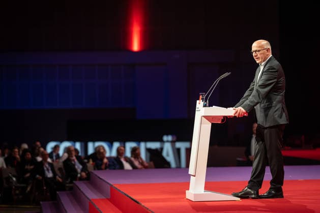 Kai Wegner, Governing Mayor of Berlin, during his welcoming speech at the opening of the Federal Congress DGB Federal Congress 2026 in Berlin German Trade Union Confederation, Berlin Berlin Germany Hotel Estrel