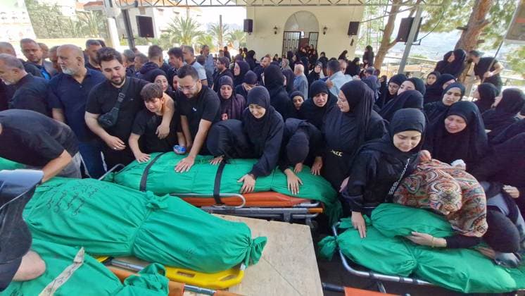 Funeral held in southern Lebanon for 7 people who lost their lives after an Israeli attack SIDON, LEBANON - MAY 10: Relatives mourn during the funeral ceremony held for seven people, including a child, who were killed in an Israeli strike targeting the town of Al-Saksakiyyeh in Sidon, Lebanon on May 10, 2026. Mohammad Abushama Anadolu Sidon Lebanon. Editorial use only. Please get in touch for any other usage.  Copyright: x2026xAnadoluxMohammadxAbushamax