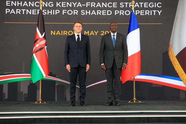 French President Emmanuel Macron in Kenya NAIROBI, KENYA - MAY 10: French President Emmanuel Macron (L) meets with Kenyan President William Ruto (R) during an official visit in Nairobi, Kenya, on May 10, 2026. Lucas Mukasa Anadolu Nairobi Kenya. Editorial use only. Please get in touch for any other usage.  Copyright: x2026xAnadoluxLucasxMukasax