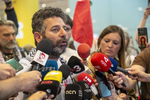 Saif Abukeshek returns to Barcelona after released by Israel BARCELONA, SPAIN - MAY 10: Activist Saif Abukeshek returns to Barcelona-El Prat Airport after being released by Israel following his detention during the interception of the Global Sumud Flotilla in international waters, in Barcelona, Spain on May 10, 2026. Abukeshek, a Palestinian origin activist with Spanish and Swedish nationality, spent ten days in Shikma prison in Ashkelon after being detained on April 30 alongside Brazilian activist Thiago Avila. Abukeshek said he planned to travel to Turkiye in the coming days to rejoin other flotilla activists preparing further initiatives. Lorena Sopena Lopez Anadolu Barcelona Spain. Editorial use only. Please get in touch for any other  Copyright: x2026xAnadoluxLorenaxSopenaxLopezx
