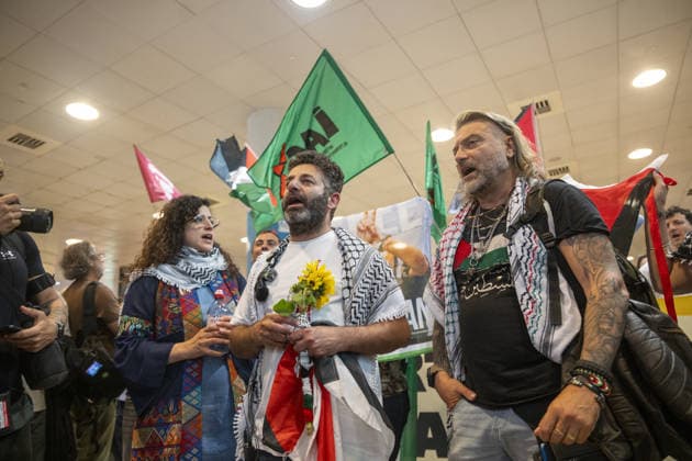 Saif Abukeshek returns to Barcelona after released by Israel BARCELONA, SPAIN - MAY 10: Activist Saif Abukeshek returns to Barcelona-El Prat Airport after being released by Israel following his detention during the interception of the Global Sumud Flotilla in international waters, in Barcelona, Spain on May 10, 2026. Abukeshek, a Palestinian origin activist with Spanish and Swedish nationality, spent ten days in Shikma prison in Ashkelon after being detained on April 30 alongside Brazilian activist Thiago Avila. Abukeshek said he planned to travel to Turkiye in the coming days to rejoin other flotilla activists preparing further initiatives. Lorena Sopena Lopez Anadolu Barcelona Spain. Editorial use only. Please get in touch for any other  Copyright: x2026xAnadoluxLorenaxSopenaxLopezx