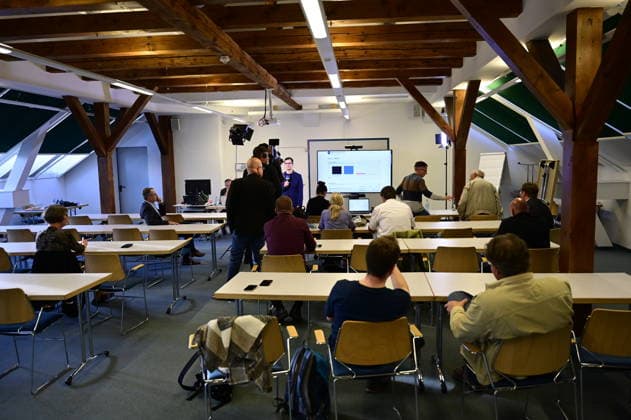 Görlitz, mayoral election, public election presentation and counting booth in the Jägerkaserne, Görlitz Technical Town Hall, 10 05 2026 Copyright: xMatthiasxWehnertx