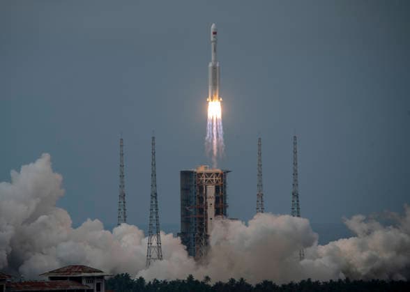 WENCHANG, CHINA - MAY 11: A Long March 7 carrier rocket carrying the Tianzhou-10 cargo craft blasts off from Wenchang Spacecraft Launch Site on May 11, 2026 in Wenchang, Hainan Province of China. China launched the cargo craft Tianzhou-10 from the Wenchang Spacecraft Launch Site on the morning of May 11 to deliver supplies for its orbiting Tiangong space station.  Copyright: xVCGx 111640600307