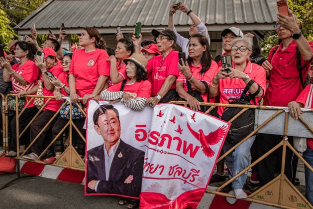 May 11, 2026, Bangkok, Bangkok, Thailand: MayÃ¢â‚¬¹ 11.2026,Bangkok,Thailand,Supporters of Thailand s former prime minister Thaksin Shinawatra await his release from Klong Prem Central Prison in Bangkok, Thailand,.Thaksin Shinawatra walked out of a Bangkok prison to the cheers of loyal supportersÃ¢ Bangkok Thailand  - ZUMAw215 20260511_zip_w215_004 Copyright: xWissarutxWeerasoponx