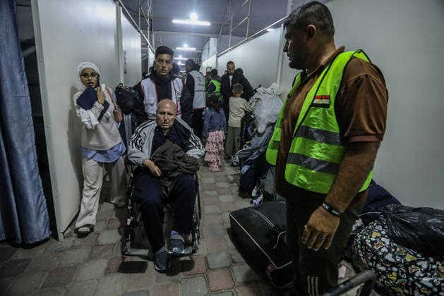 Palestinian patients receiving treatment in Egypt returned to Gaza via the Rafah Border Crossing KHAN YUNIS, GAZA, PALESTINE - MAY 11: Palestinian patients and their companions return to the Gaza Strip from Egypt through the Rafah border crossing in Khan Yunis, Gaza, Palestine on May 11, 2026. The Palestinians, who had been receiving treatment in Egypt, were transported by buses to Nasser Hospital in Khan Yunis in southern Gaza, where they were met with emotional reunions by family members waiting outside the hospital. Abed Rahim Khatib Anadolu Khan Yunis Gaza. Editorial use only. Please get in touch for any other usage.  Copyright: x2026xAnadoluxAbedxRahimxKhatibx