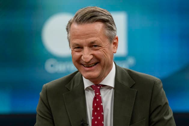 in the picture from l Nikolaus Blome, Head of Politics and Society RTL ntv, GER, Berlin, Studio, guest of Caren Miosga, Polittalk, TV, format, recording, Das Erste, from Adlershof at Studio 20, topic How does the SPD want to regain trust, Ms. Schwesig 10 05 2026 Copyright: HMBxMedia UwexKoch