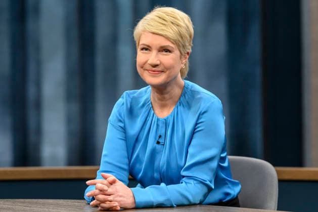 in the picture from l Manuela Schwesig, Minister President Mecklenburg-Vorpommern, SPD, GER, Berlin, Studio, guest of Caren Miosga, Polittalk, TV, format, recording, Das Erste, from Adlershof at Studio 20, topic How does the SPD want to regain trust, Ms. Schwesig 10 05 2026 Copyright: HMBxMedia UwexKoch