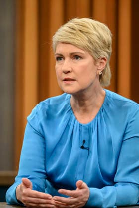 in the picture from l Manuela Schwesig, Minister President Mecklenburg-Vorpommern, SPD, GER, Berlin, Studio, guest of Caren Miosga, Polittalk, TV, format, recording, Das Erste, from Adlershof at Studio 20, topic How does the SPD want to regain trust, Ms. Schwesig 10 05 2026 Copyright: HMBxMedia UwexKoch