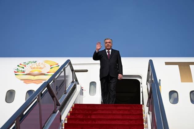(260511) -- BEIJING, May 11, 2026 -- Tajikistan s President Emomali Rahmon arrives in Beijing, capital of China, May 11, 2026. At the invitation of Chinese President Xi Jinping, Tajikistan s President Emomali Rahmon arrived in Beijing on Monday for a state visit to China from May 11 to 14. ) CHINA-BEIJING-TAJIKISTAN-PRESIDENT-ARRIVAL (CN) DaixTianfang 
