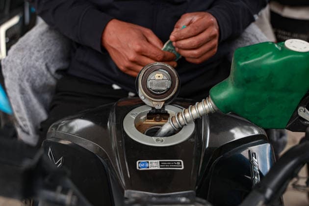 People Refill Petrol And Diesel People fill petrol and diesel at a fuel station in Baramulla, Jammu and Kashmir, on May 11, 2026. On Sunday, Prime Minister Narendra Modi urges citizens to cut fuel use, limit foreign travel, and pause gold purchases, citing the severe impact of the Iran war on the economy. Baramulla India  Copyright: xNasirxKachroox originalFilename: kachroo-notitle260511_npa6w.jpg