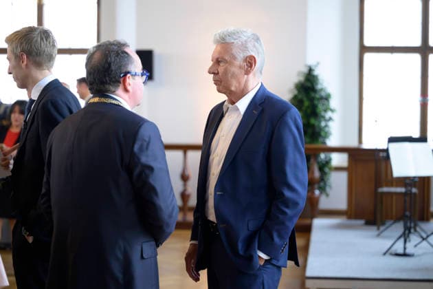 f l Clemens Baumgärtner and Dieter Reiter Festive inaugural meeting of the City Council of the City of Munich for the 2026 to 2032 term of office in the ballroom of the old City Hall, Munich 11 05 2026
