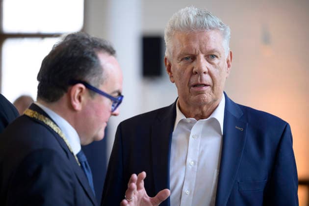 f l Clemens Baumgärtner and Dieter Reiter Festive inaugural meeting of the City Council of the City of Munich for the 2026 to 2032 term of office in the ballroom of the old City Hall, Munich 11 05 2026