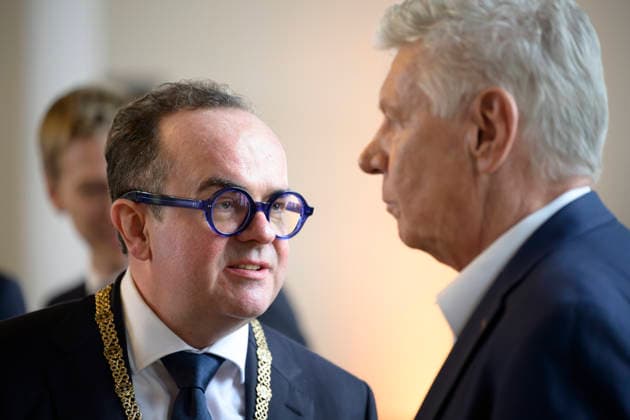 f l Clemens Baumgärtner and Dieter Reiter Festive inaugural meeting of the City Council of the City of Munich for the 2026 to 2032 term of office in the ballroom of the old City Hall, Munich 11 05 2026