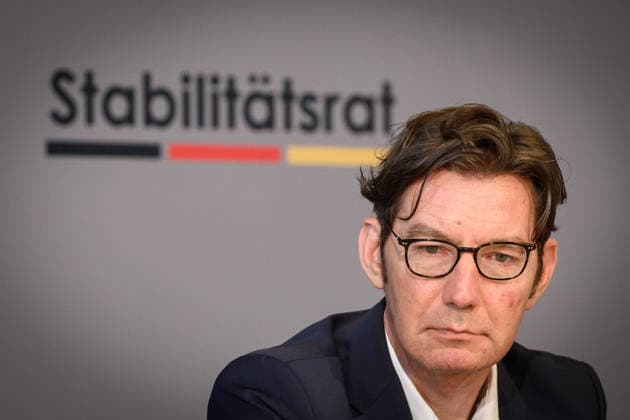 Berlin, Press conference on the 35th meeting of the Stability Council with Lars Klingbeil Press conference on the 35th meeting of the Stability Council with Finance Minister Lars Klingbeil SPD , Thiess Büttner Chairman of the