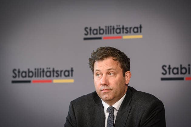 Berlin, Press conference on the 35th meeting of the Stability Council with Lars Klingbeil Press conference on the 35th meeting of the Stability Council with Finance Minister Lars Klingbeil SPD , Thiess Büttner Chairman of the