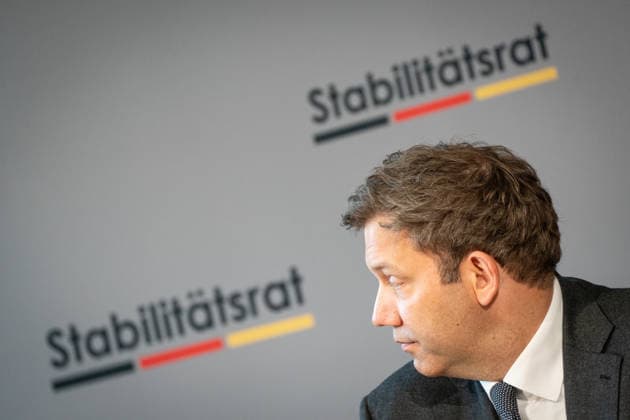 Lars Klingbeil, Federal Minister of Finance Press conference on the meeting of the Stability Council with the Federal Minister of Finance in the Bundesrat building, Berlin Berlin Germany Bundesrat building