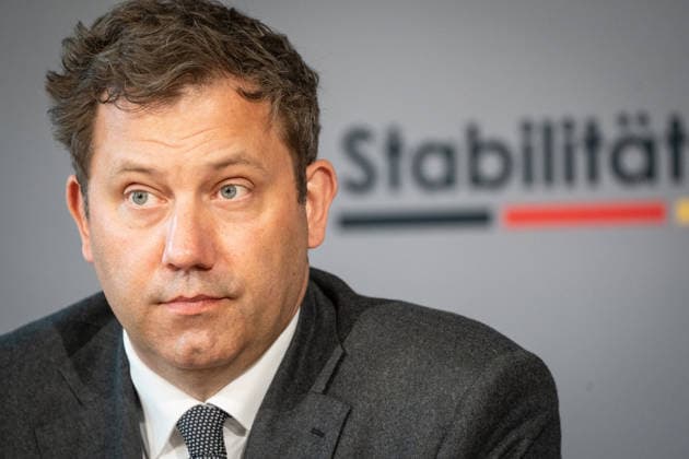 Lars Klingbeil, Federal Minister of Finance Press conference on the meeting of the Stability Council with the Federal Minister of Finance in the Bundesrat building, Berlin Berlin Germany Bundesrat building