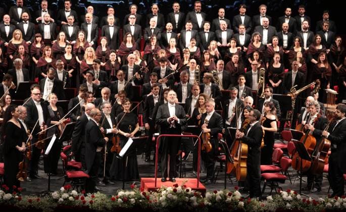 May 11, 2026, Milan, Rome, Italy: Maestro Riccardo Chally conducts the concert for the eightieth anniversary of the reopening of Teatro alla Scala, Milan, May 11, 2026 Milan Italy  - ZUMAa289 20260511_zia_a289_088 Copyright: xBresciaxExAmisano UfficioxStampax