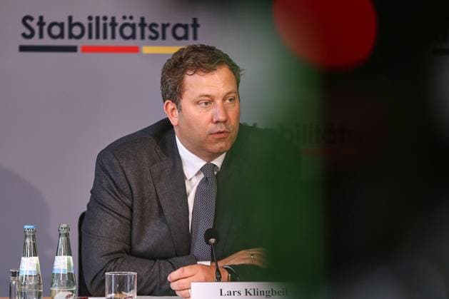 Berlin, Germany, 11 05 2026 Bundesrat Press conference on the 35th meeting of the Stability Council Federal Minister of Finance Lars Klingbeil SPD Copyright: xdtsxNachrichtenagenturx dts_118617