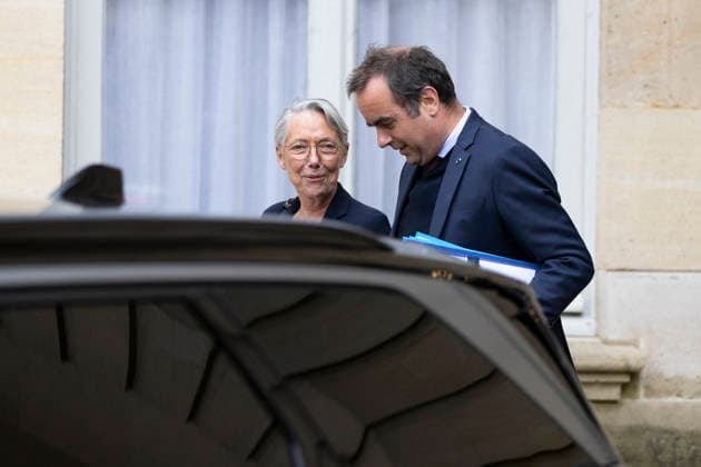Ministerial Meeting on Hantavirus at Matignon - Paris Elisabeth Borne and Prime Minister Sebastien Lecornu before a briefing on the hantavirus, in Paris, on 11 May 2026. Photos by Jeremy Paoloni ABACAPRESS.COM Paris France  Copyright: xPaolonixJeremy ABACAx