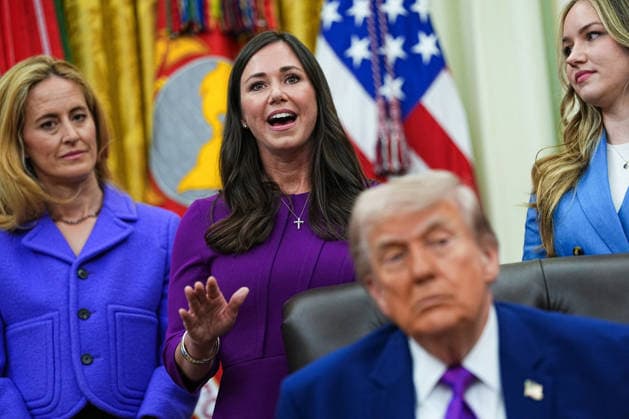 DC: President Trump participates in a Maternal Healthcare Event Senator Katie Britt speaks during an event hosted by President Donald Trump promoting maternal healthcare in the Oval Office of the White House in Washington D.C., on Monday, May 11, 2026. President Trump is meeting with healthcare workers as his administration launches Moms.gov to highlight resources for unexpected pregnancies. (Photo by Aaron Schwartz Pool ABACAPRESS.COM) Washington District of Columbia United States  Copyright: xPool ABACAx