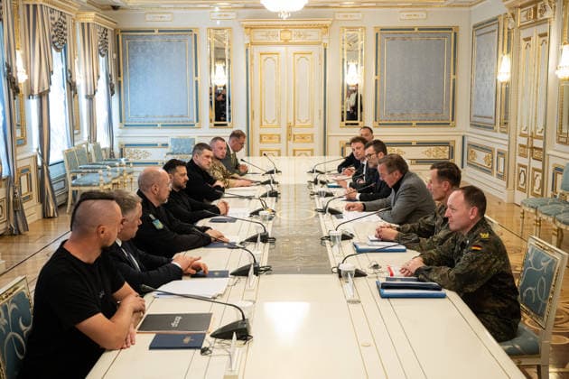 President of Ukraine Volodymyr Zelenskyy (4th L) and Germany’s Federal Minister of Defence Boris Pistorius (3rd R) attend a meeting in Kyiv, Ukraine, on 11 May 2026. Key topics included the development of joint weapons production projects, the signing of the Drone Deal, and support for air defence and energy. (Photo by Danylo Antoniuk Ukrinform) Meeting of Ukrainian President and German Defence Minister in Kyiv  Copyright: xDanyloxAntoniukx