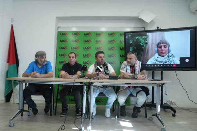 Press conference of Global Sumud Flotilla activist released by Israel, Saif Abukeshek in Barcelona Global Sumud Flotilla activist released by Israel, Saif Abukeshek c , Intersindical Alternativa de Catalunya IAC members David Cano i and Ariadna Masmitjà d , and Global Sumud Flotilla member Eduard Lucas 2d , during a press conference, on May 11, 2026, in Barcelona, Catalunya Espana Abukeshek has flown to Spain from Athens after being released by Israeli authorities Activists Saif Abukeshek and Thiago Avila were intercepted by Israeli forces on April 30 in international waters while sailing towards the Gaza Strip aboard the Global Sumud Flotilla Following their arrest, Abukeshek and Thiago were transferred to the Shikma detention center, loc  Copyright: xDavidxZorrakinox 7515564