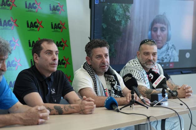 Press conference of Global Sumud Flotilla activist released by Israel, Saif Abukeshek in Barcelona Global Sumud Flotilla activist released by Israel, Saif Abukeshek c , and Global Sumud Flotilla member Eduard Lucas d , during a press conference, on May 11, 2026, in Barcelona, Catalunya Espana Abukeshek has flown to Spain from Athens after being released by Israeli authorities Activists Saif Abukeshek and Thiago Avila were intercepted by Israeli forces on April 30 in international waters while sailing towards the Gaza Strip aboard the Global Sumud Flotilla Following their arrest, Abukeshek and Thiago were transferred to the Shikma detention center, located in the city of Ashkelon, Israel 11 MAY 2026 Barcelona Catalunya Catalunya Catalunya C  Copyright: xDavidxZorrakinox 7515586