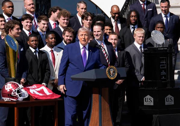 Donald Trump hosts Indiana University Football Champions - Washington US President Donald Trump welcomes the 2026 College National Football Champions, Indiana University to the White House during a ceremony on the south lawn on May 11, 2026 in Washington, DC. Photo by Yuri Gripas ABACAPRESS.COM Washington DC United States  Copyright: xPool ABACAx