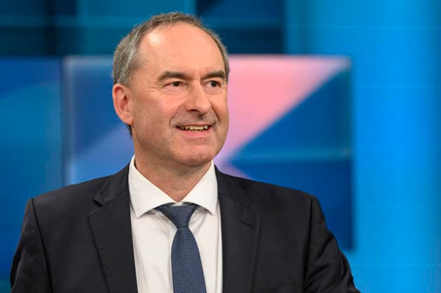 in the picture from l Hubert Aiwanger Free Voters Deputy Bavarian Minister President, GER, Berlin, hart aber fair Polittalk, TV, format, with presenter Louis Klamroth, Das Erste, The topic More than music How political is the ESC 11 05 2026, Copyright: HMBxMedia UwexKoch